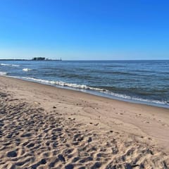 Lake Park Place : Adorable Beach Cottage