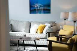 Family Getaway to Lake Erie with Access to Private Beach - Image 5