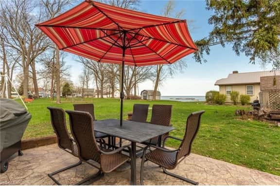 Steps from Lake Erie & Close to Cedar Point - Image 2